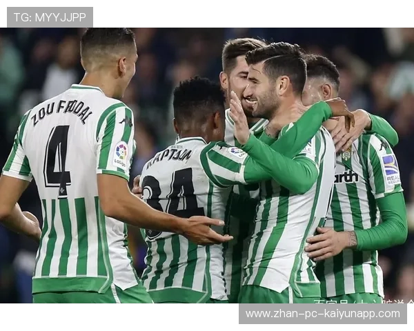 “华金·托比利亚的快速反击与精湛技巧，成为美洲狮队致命武器”